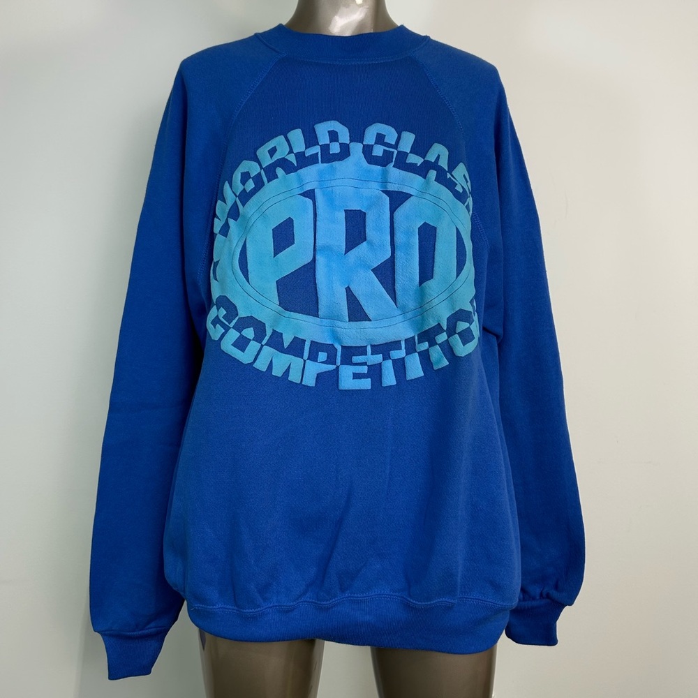 Vintage Puff Print World Class Pro Competition Blue Men's Crewneck Sweater